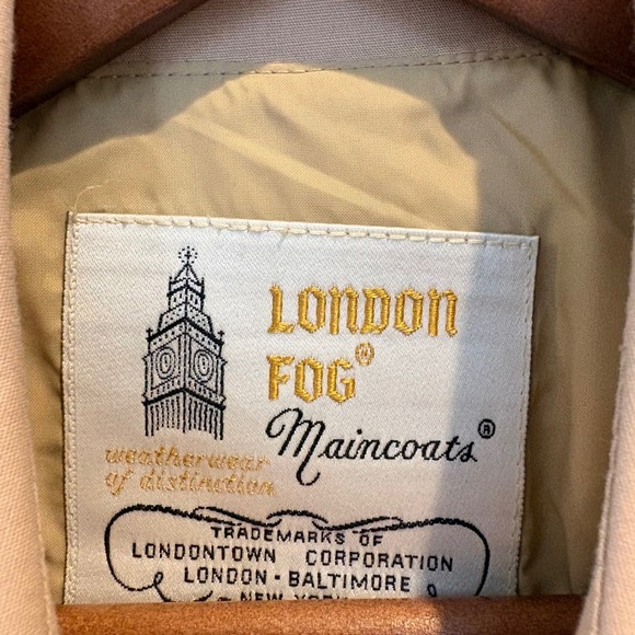 Vintage 70s London Fog Trench Coat 10 Petite Tan Hood Belted 3/4 Length Classic - Picture 2 of 16